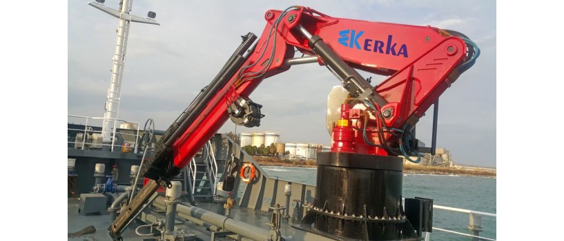  SHIP AND SHIPYARD CRANES